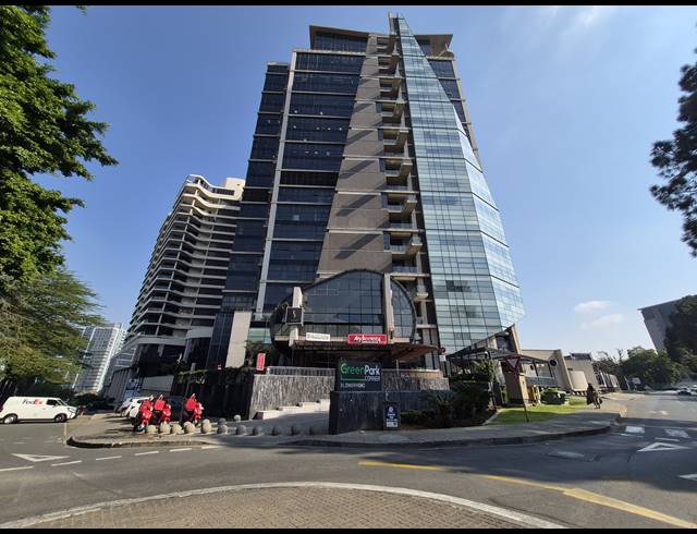 61M² OFFICE TO LET IN SANDTON CENTRAL